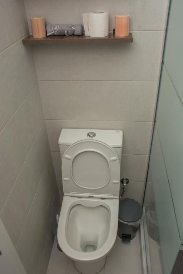 Central Luxury Studio 2 Corinth Экстерьер фото